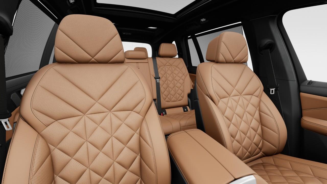 new 2026 BMW X7 car, priced at $138,064