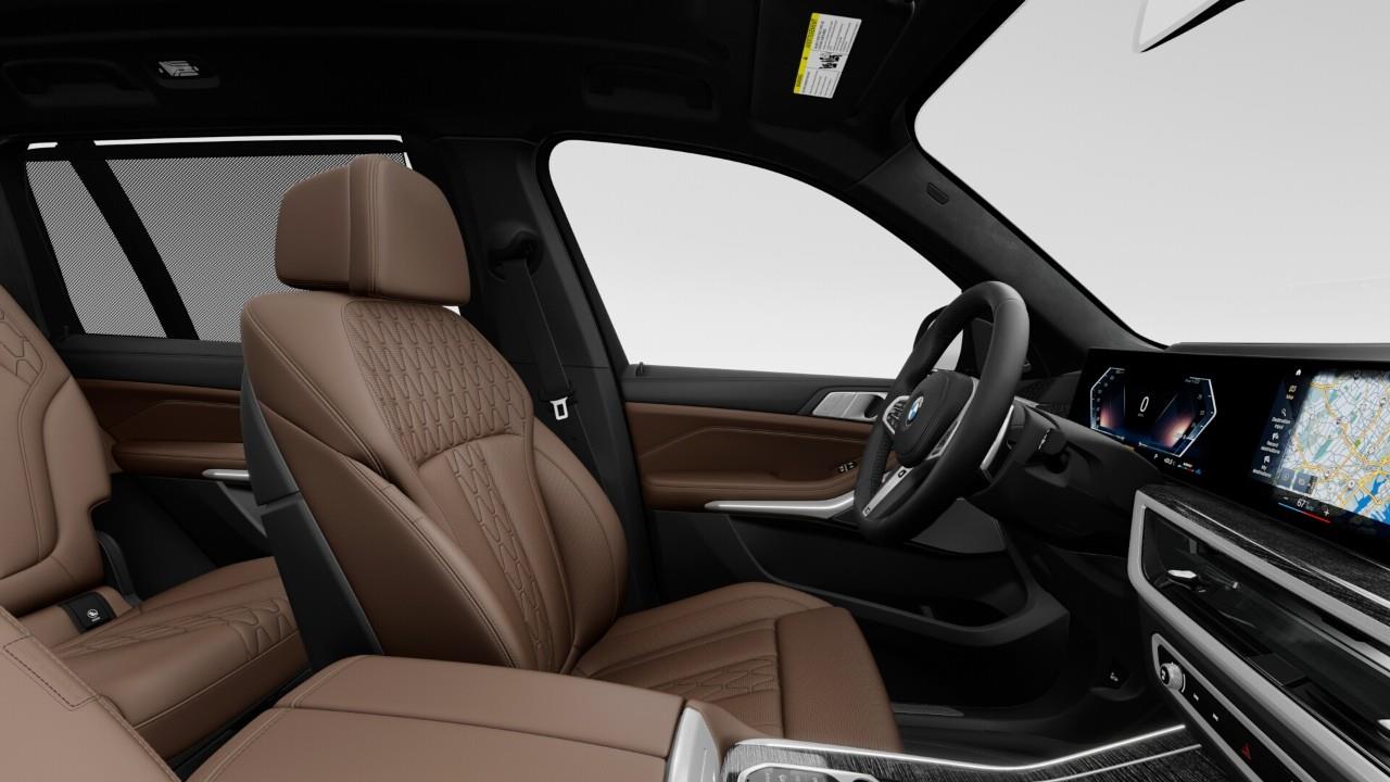 new 2026 BMW X7 car, priced at $141,214