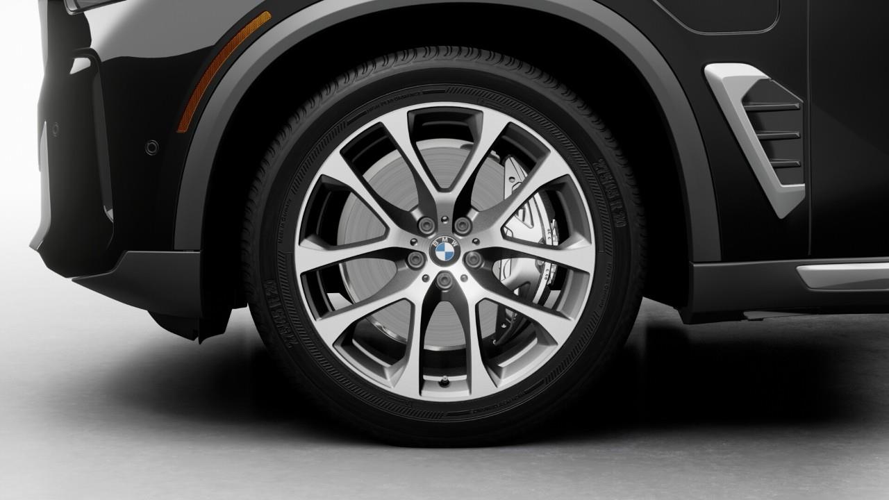 new 2026 BMW X5 PHEV car, priced at $104,518