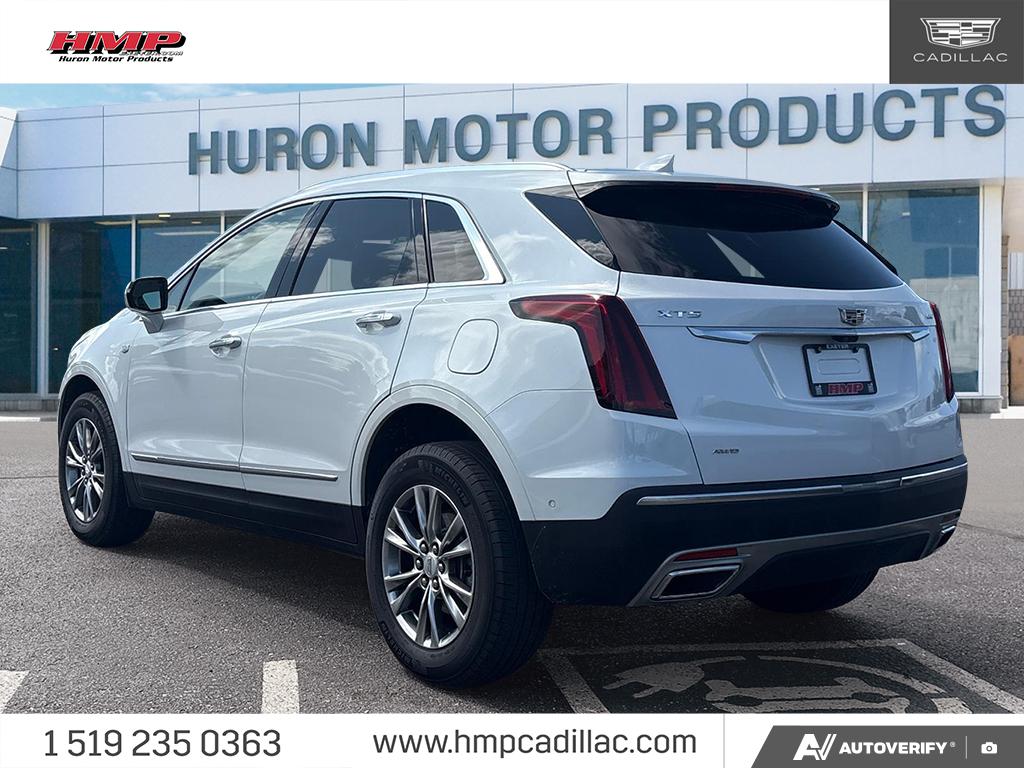 used 2022 Cadillac XT5 car, priced at $40,284