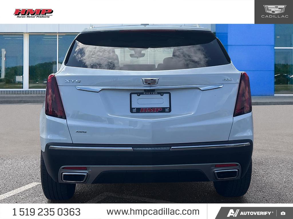 used 2022 Cadillac XT5 car, priced at $40,284