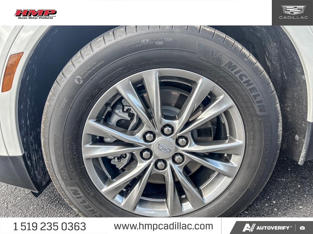 used 2022 Cadillac XT5 car, priced at $40,284