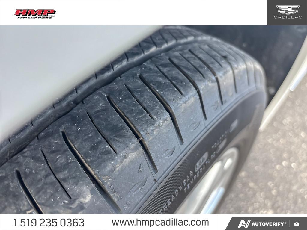 used 2022 Cadillac XT5 car, priced at $40,284