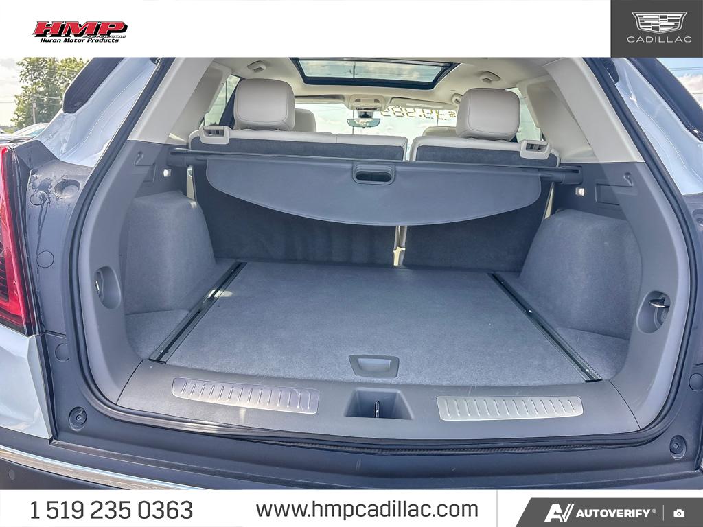 used 2022 Cadillac XT5 car, priced at $40,284
