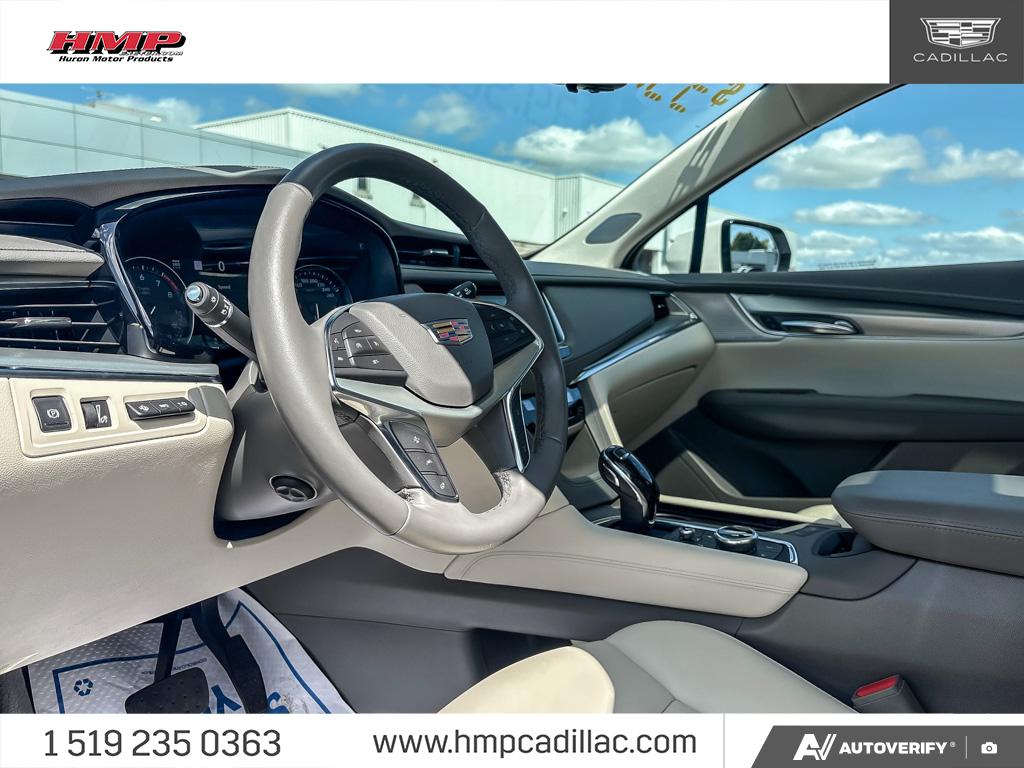 used 2022 Cadillac XT5 car, priced at $40,284