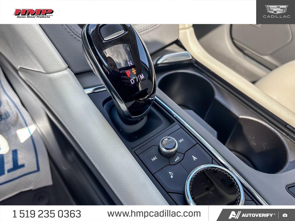 used 2022 Cadillac XT5 car, priced at $40,284