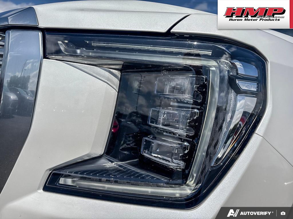 used 2022 GMC Yukon XL car, priced at $79,284