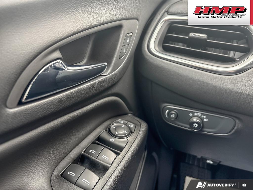 used 2022 Chevrolet Equinox car, priced at $28,284