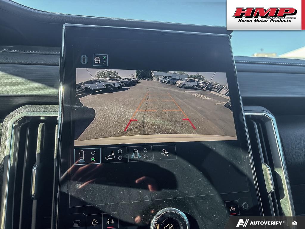 used 2025 GMC Acadia car, priced at $50,284