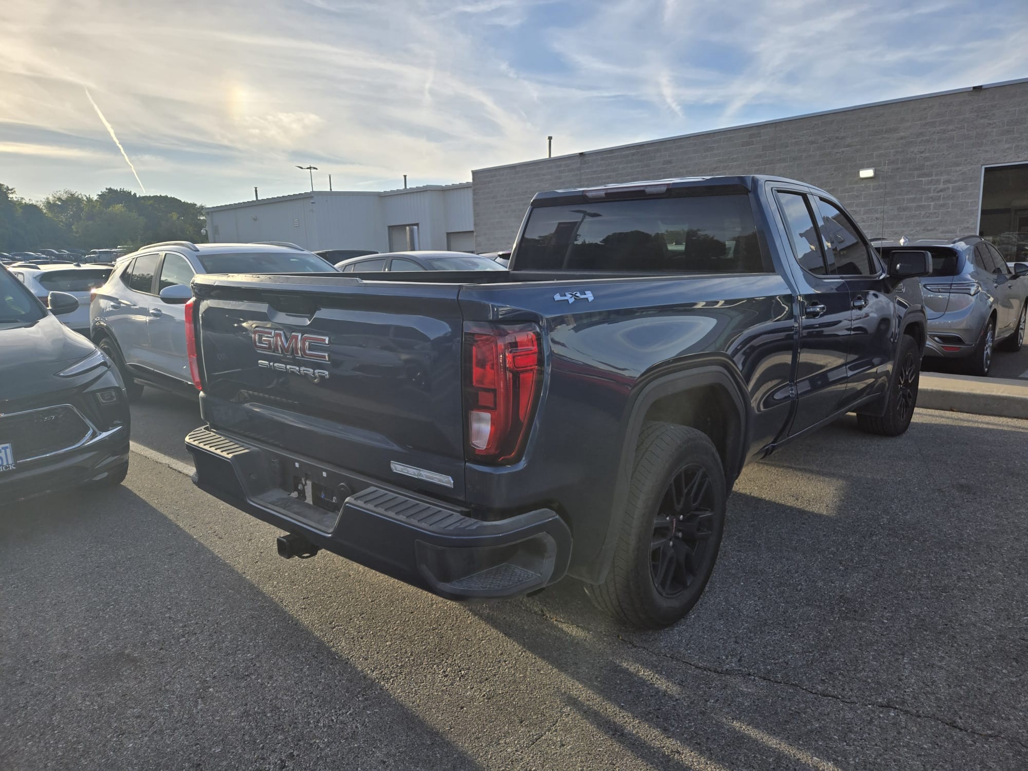 used 2019 GMC Sierra 1500 car, priced at $33,512