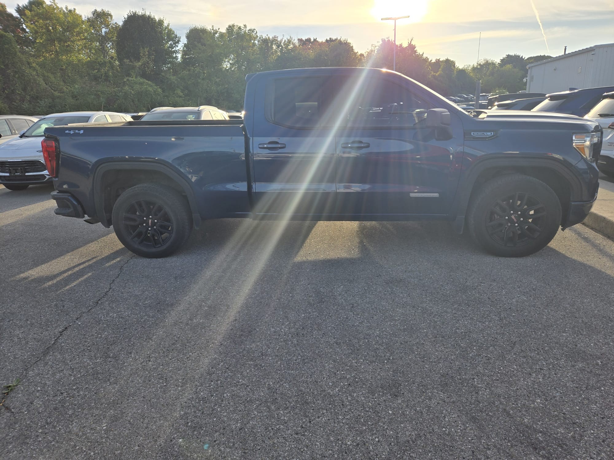 used 2019 GMC Sierra 1500 car, priced at $33,512