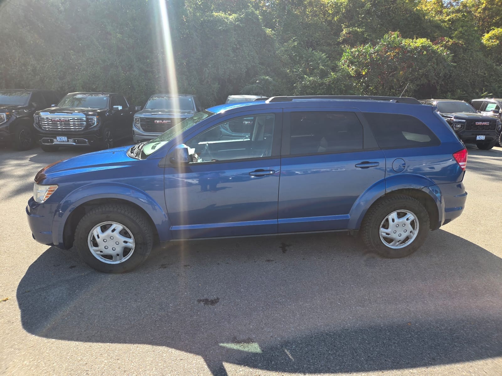 used 2010 Dodge Journey car, priced at $3,200
