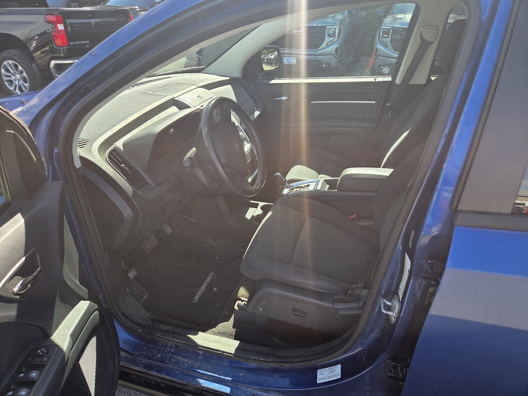 used 2010 Dodge Journey car, priced at $3,200