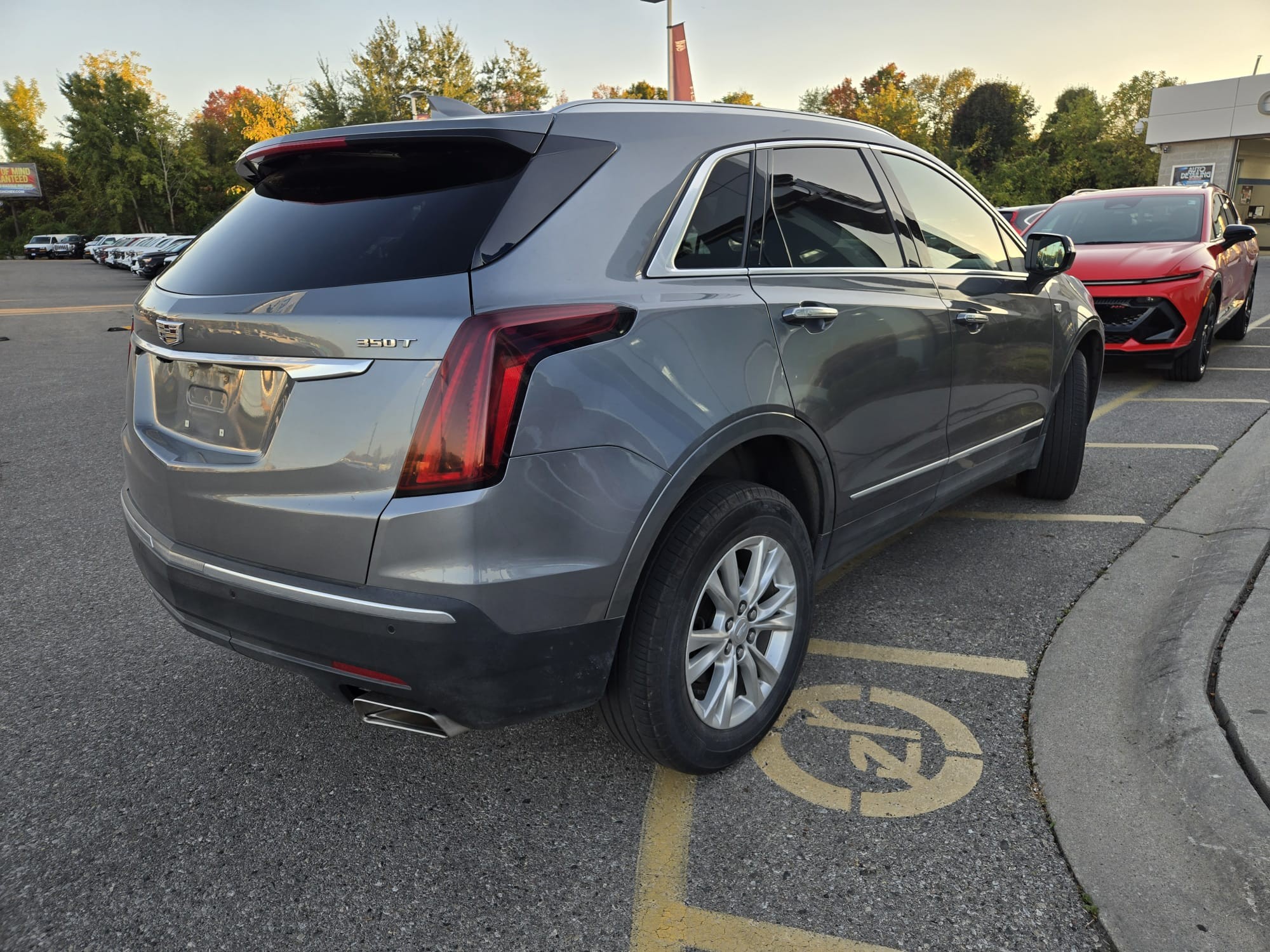 used 2021 Cadillac XT5 car, priced at $31,800