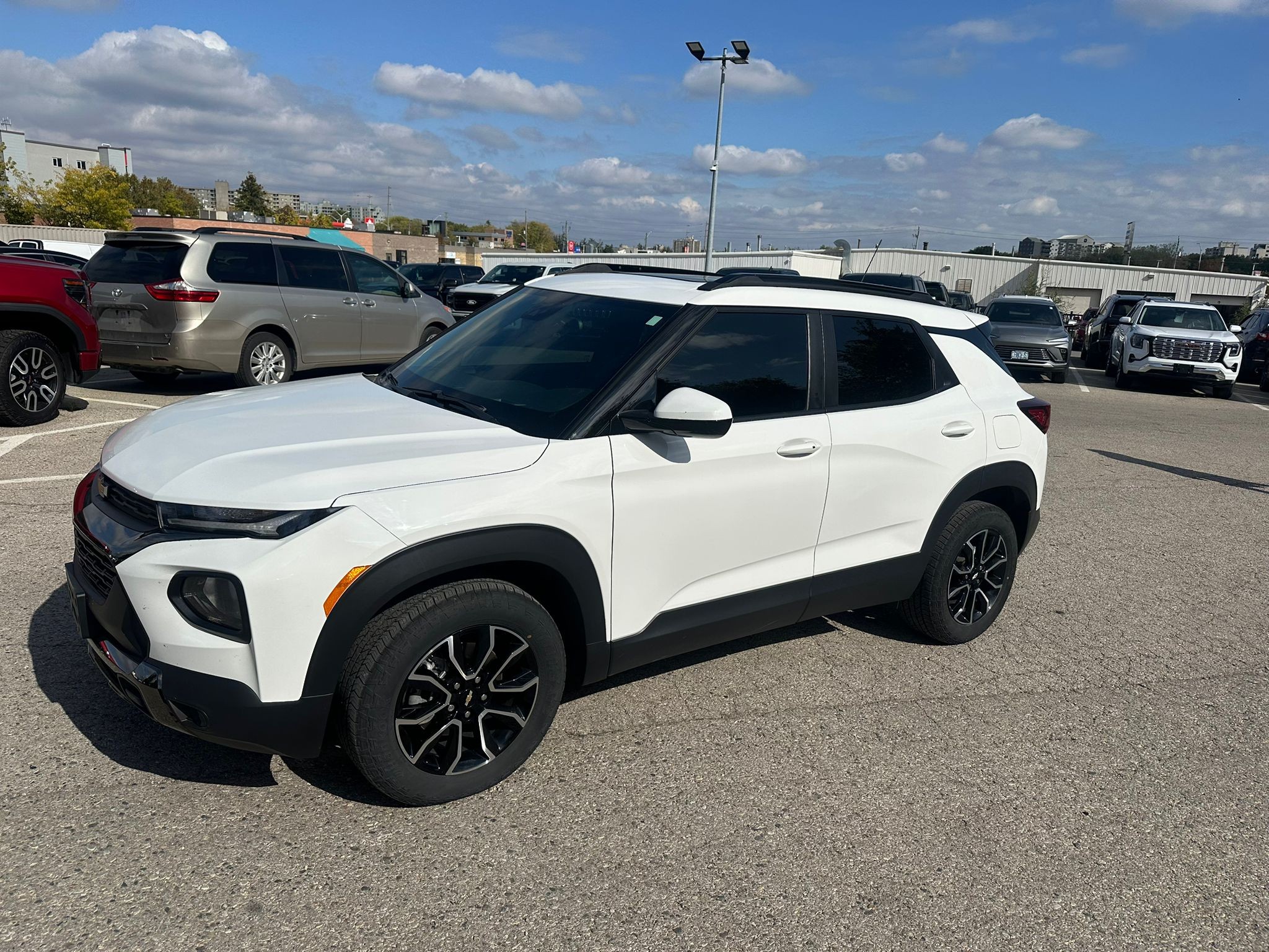 used 2023 Chevrolet TrailBlazer car, priced at $28,989