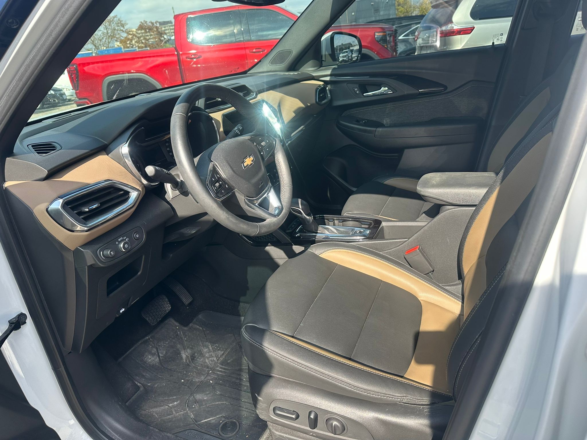 used 2023 Chevrolet TrailBlazer car, priced at $28,989