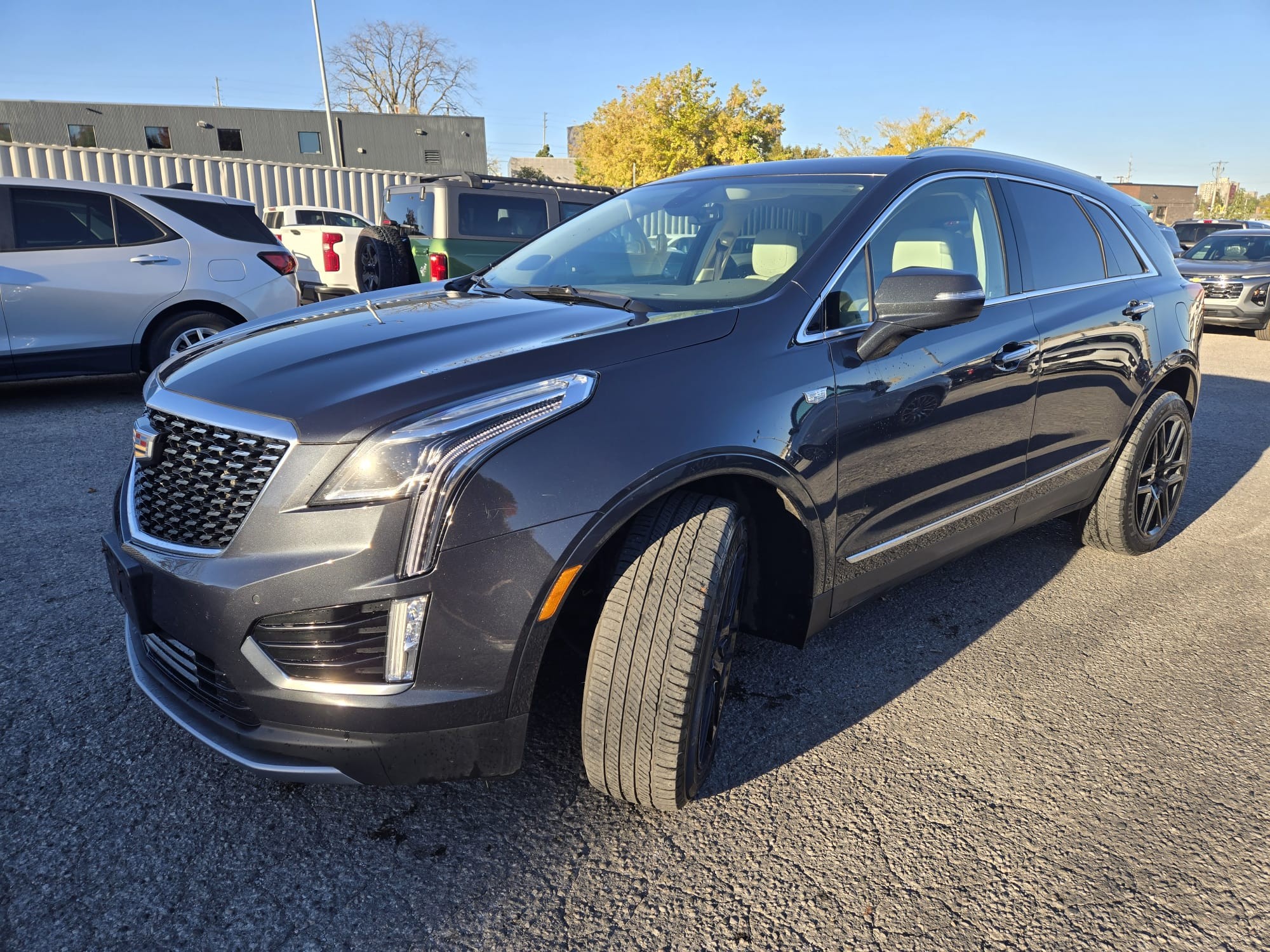 used 2021 Cadillac XT5 car, priced at $33,628