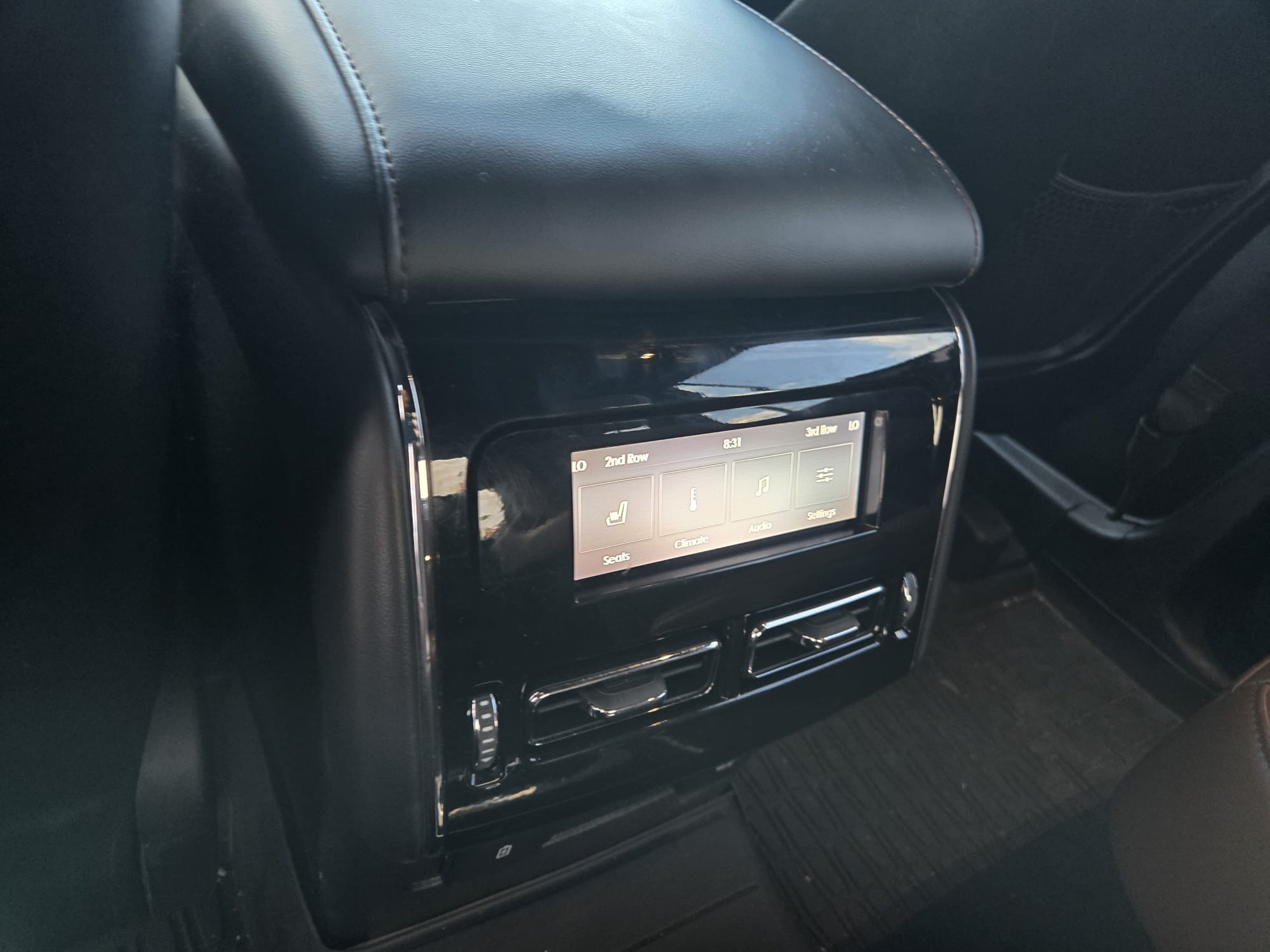 used 2023 Lincoln Aviator car, priced at $59,495