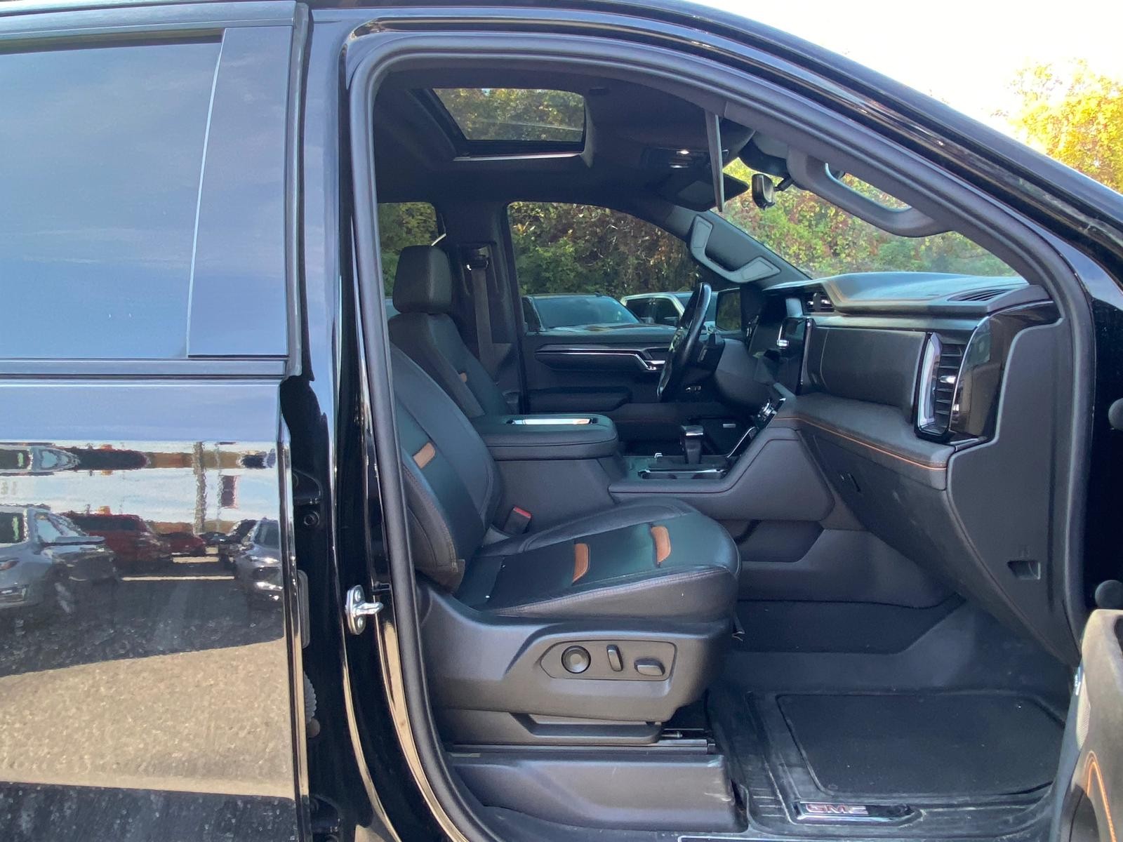 used 2022 GMC Sierra 1500 car, priced at $51,899