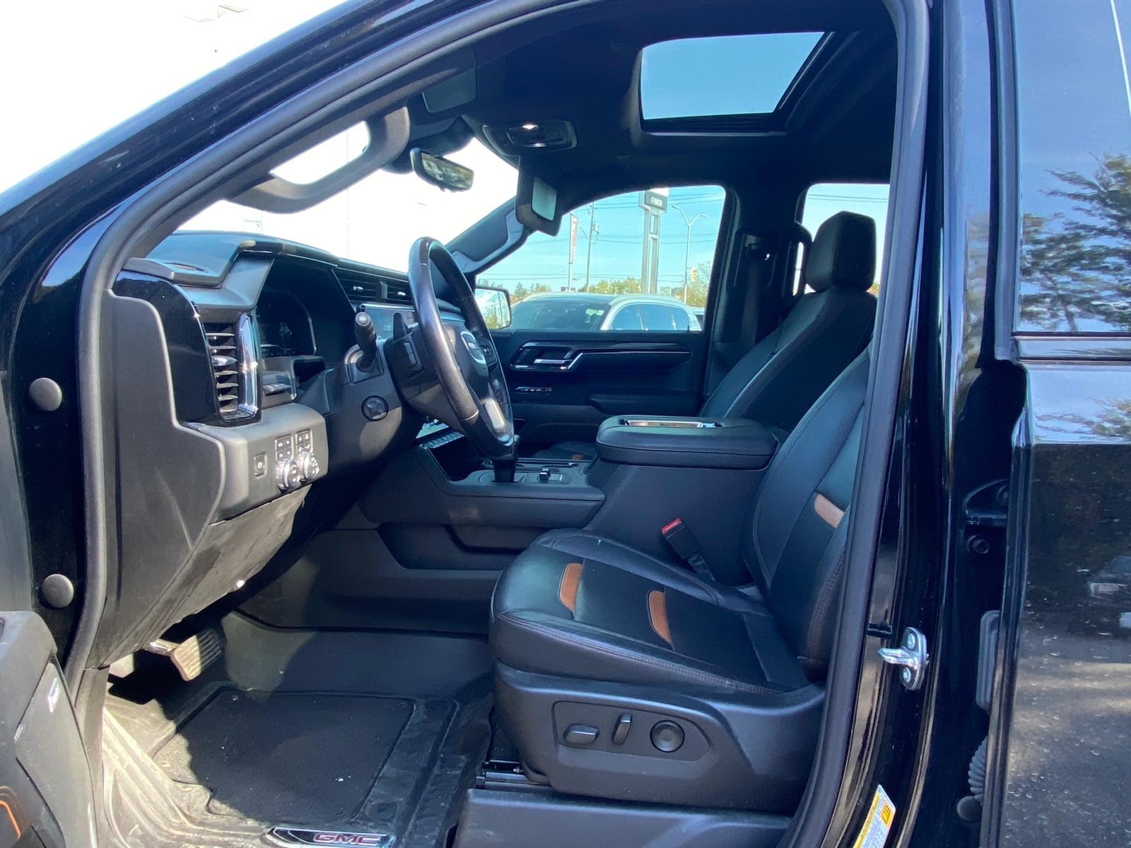 used 2022 GMC Sierra 1500 car, priced at $51,899