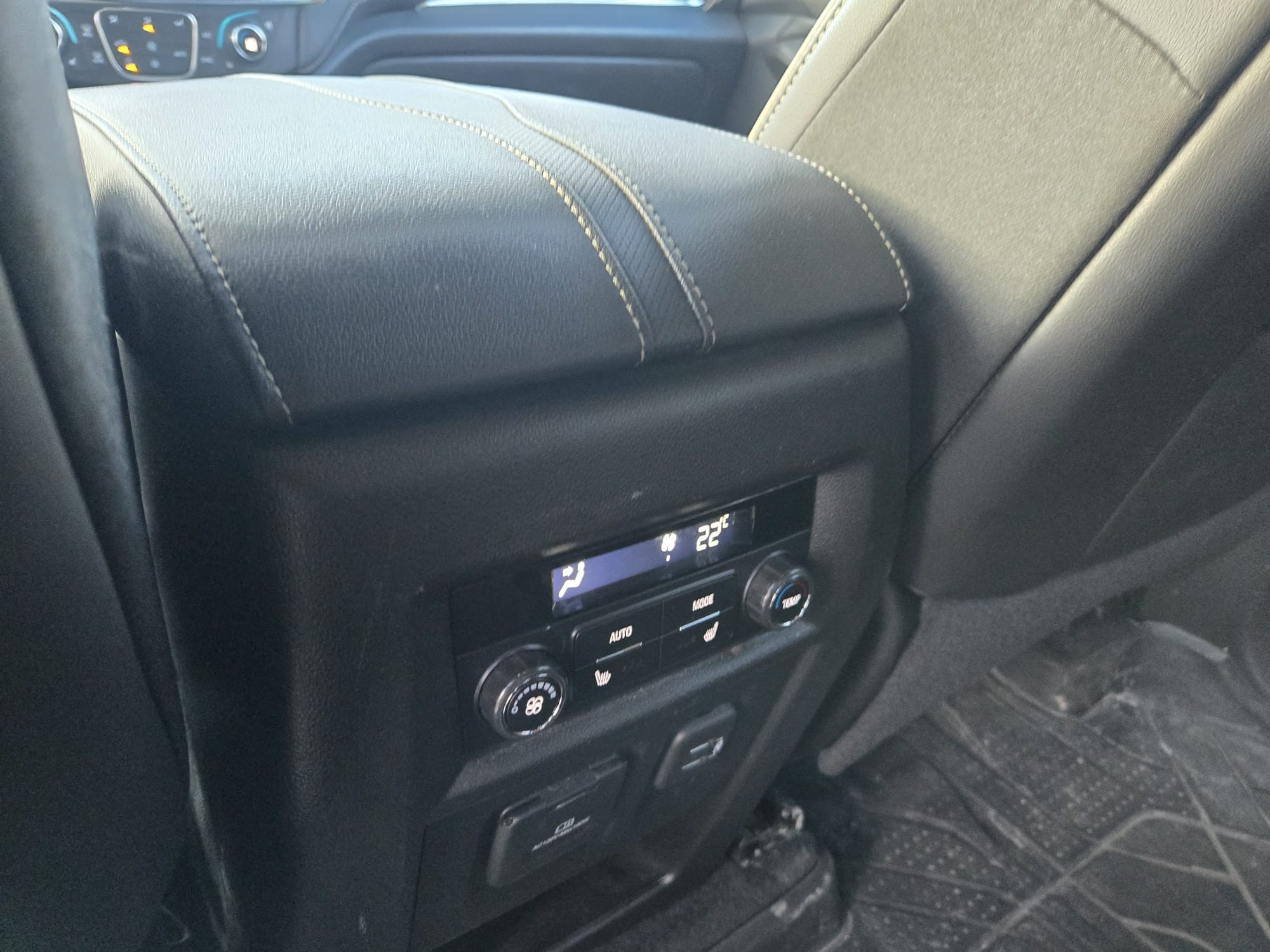 used 2023 Chevrolet Traverse car, priced at $45,898