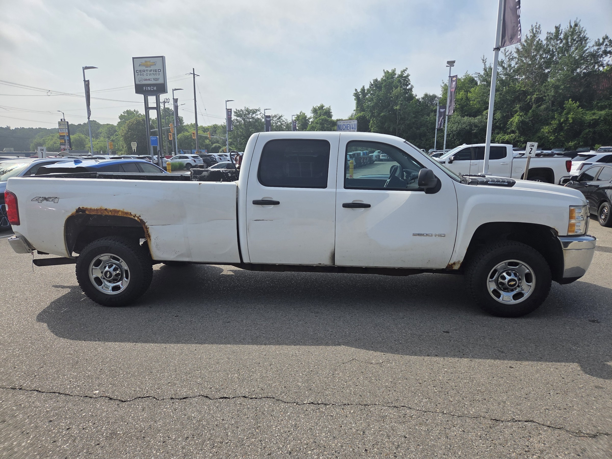 used 2014 Chevrolet Silverado 2500HD car, priced at $9,899