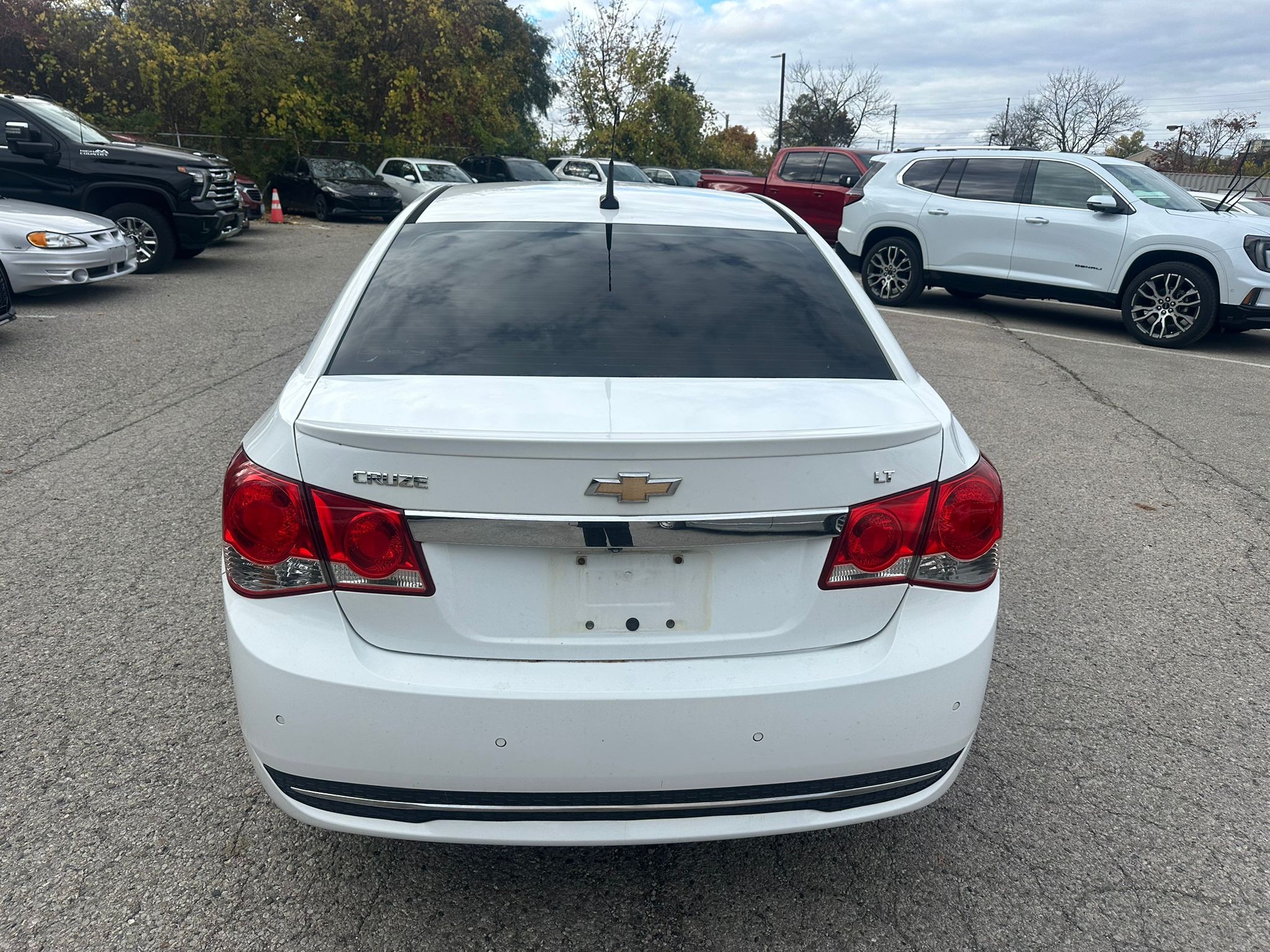 used 2014 Chevrolet Cruze car, priced at $3,989
