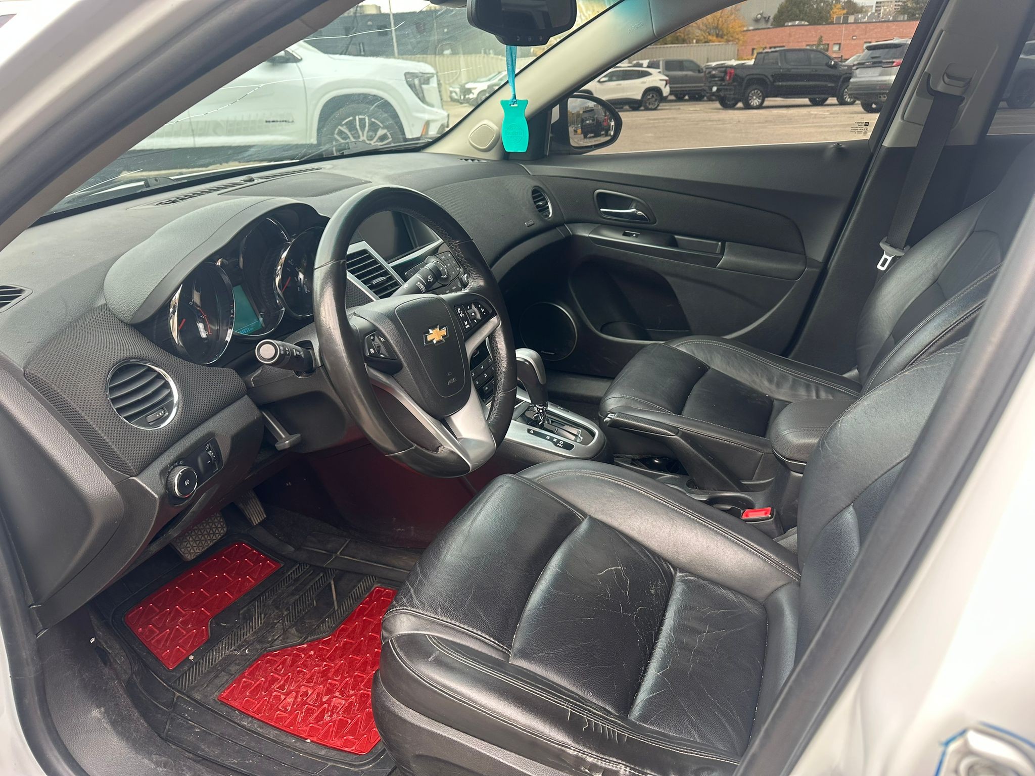 used 2014 Chevrolet Cruze car, priced at $3,989