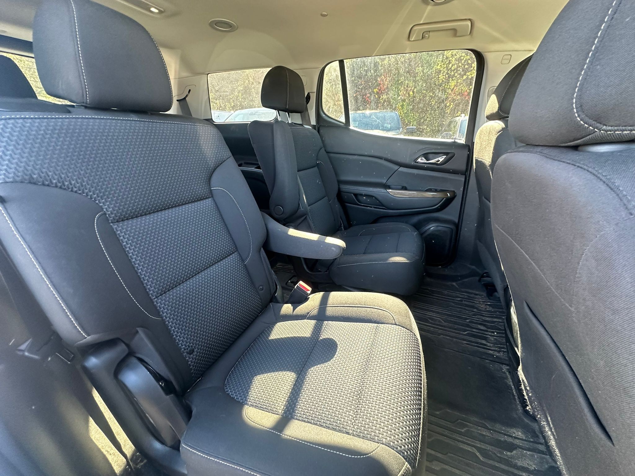 used 2023 GMC Acadia car, priced at $35,989