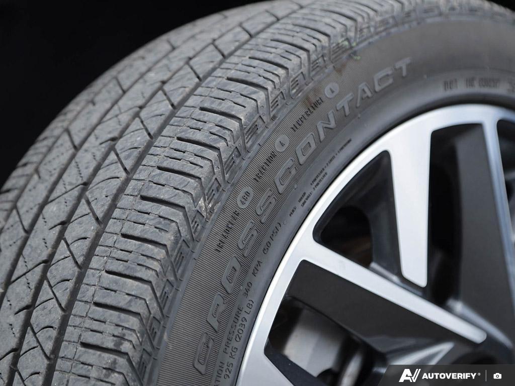 used 2022 Hyundai Santa Fe car, priced at $35,597