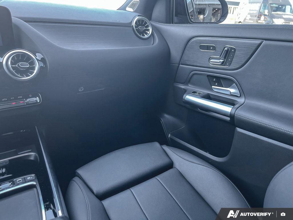 used 2025 Mercedes-Benz GLA 250 car, priced at $54,900