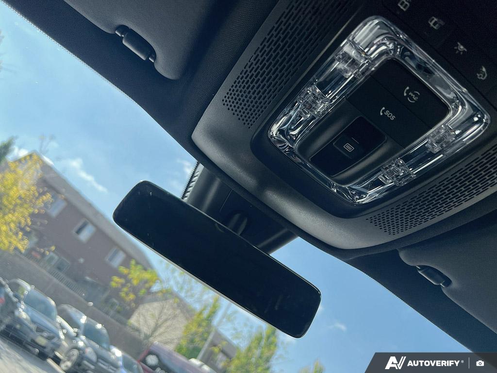 used 2023 Mercedes-Benz GLB 250 car, priced at $42,900