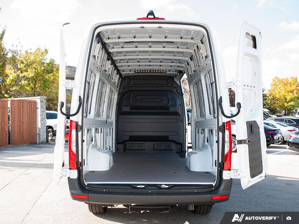 new 2025 Mercedes-Benz Sprinter 3500 car, priced at $89,575