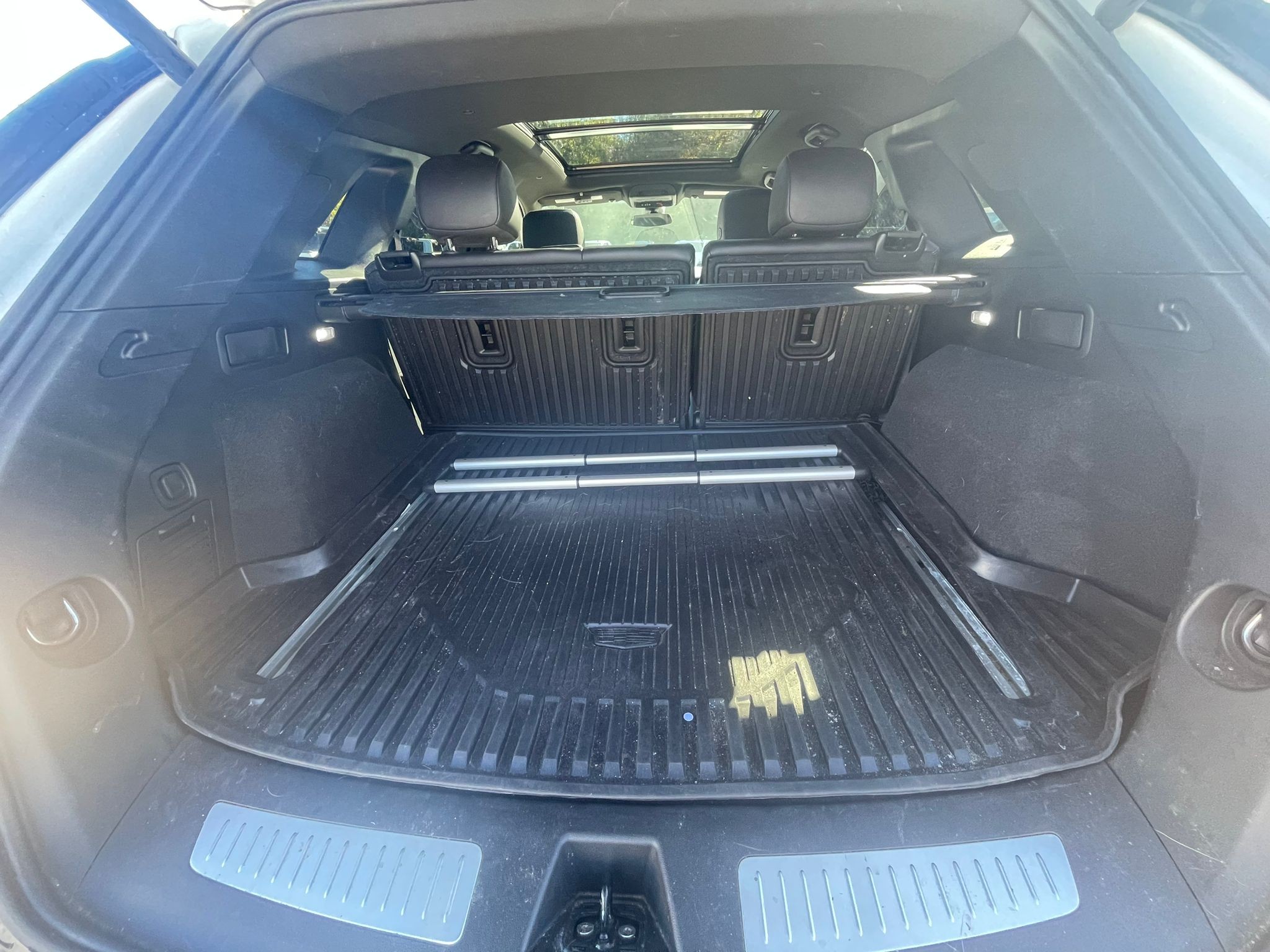 used 2023 Cadillac XT5 car, priced at $46,898
