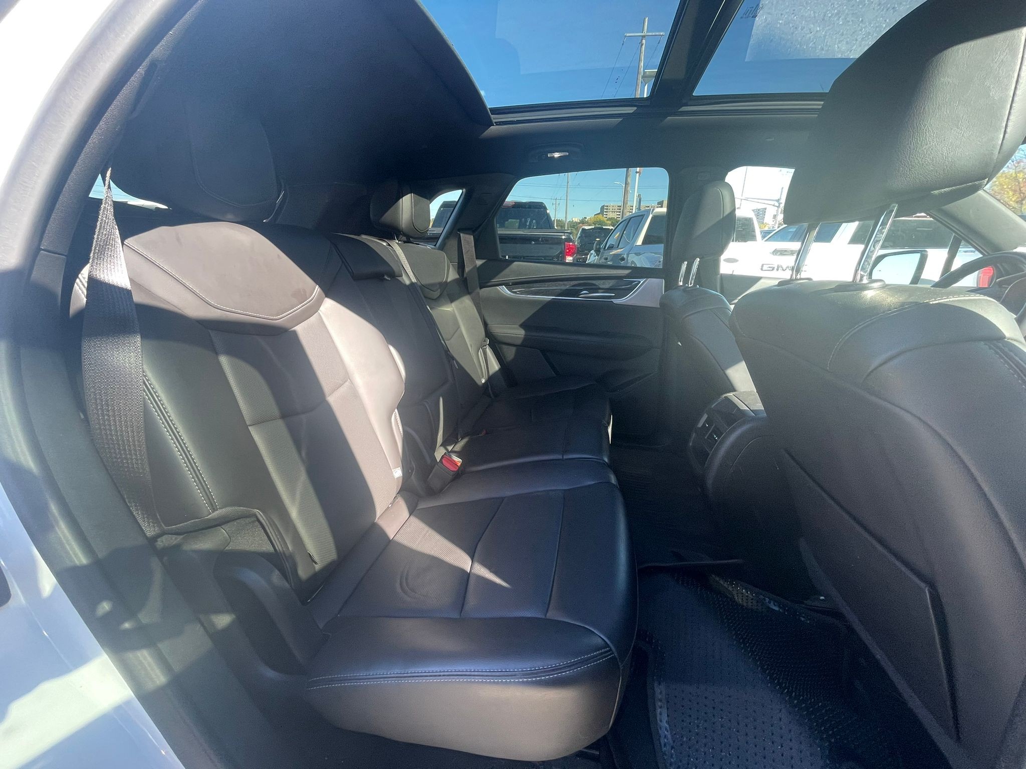 used 2023 Cadillac XT5 car, priced at $46,898