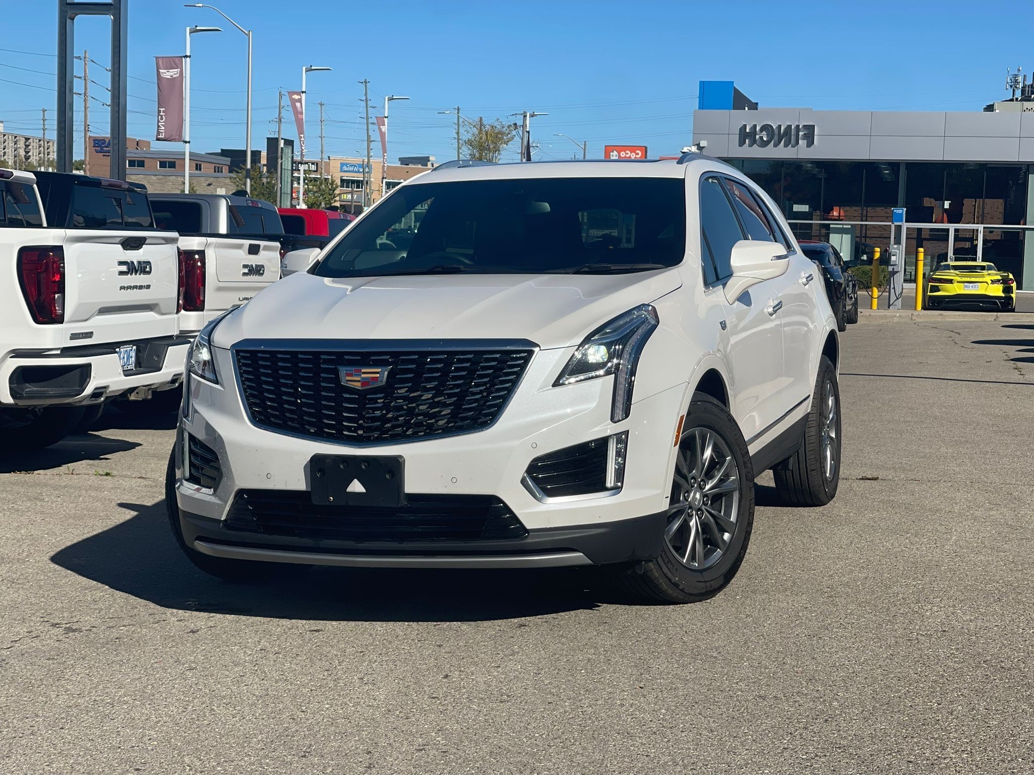 used 2023 Cadillac XT5 car, priced at $46,898