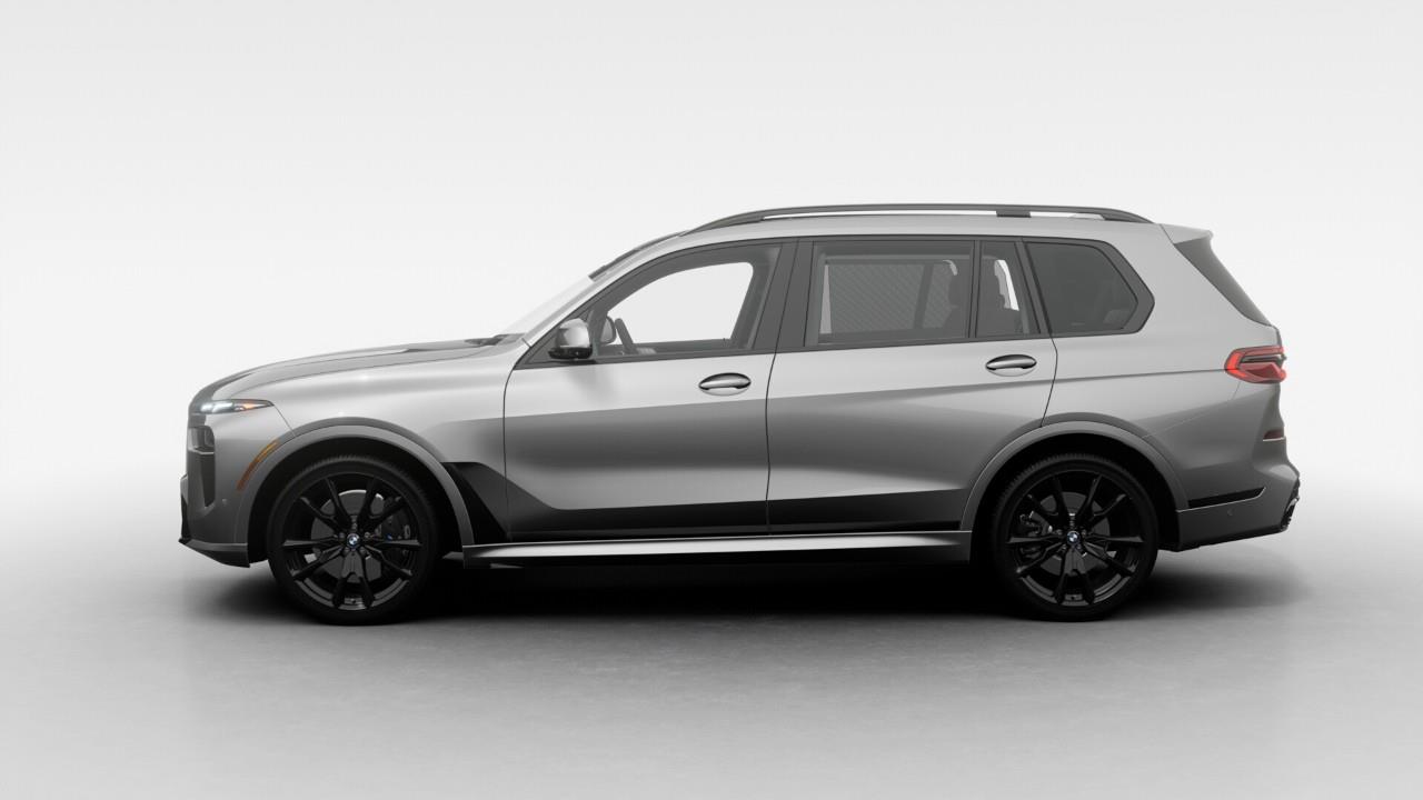 new 2026 BMW X7 car, priced at $125,914