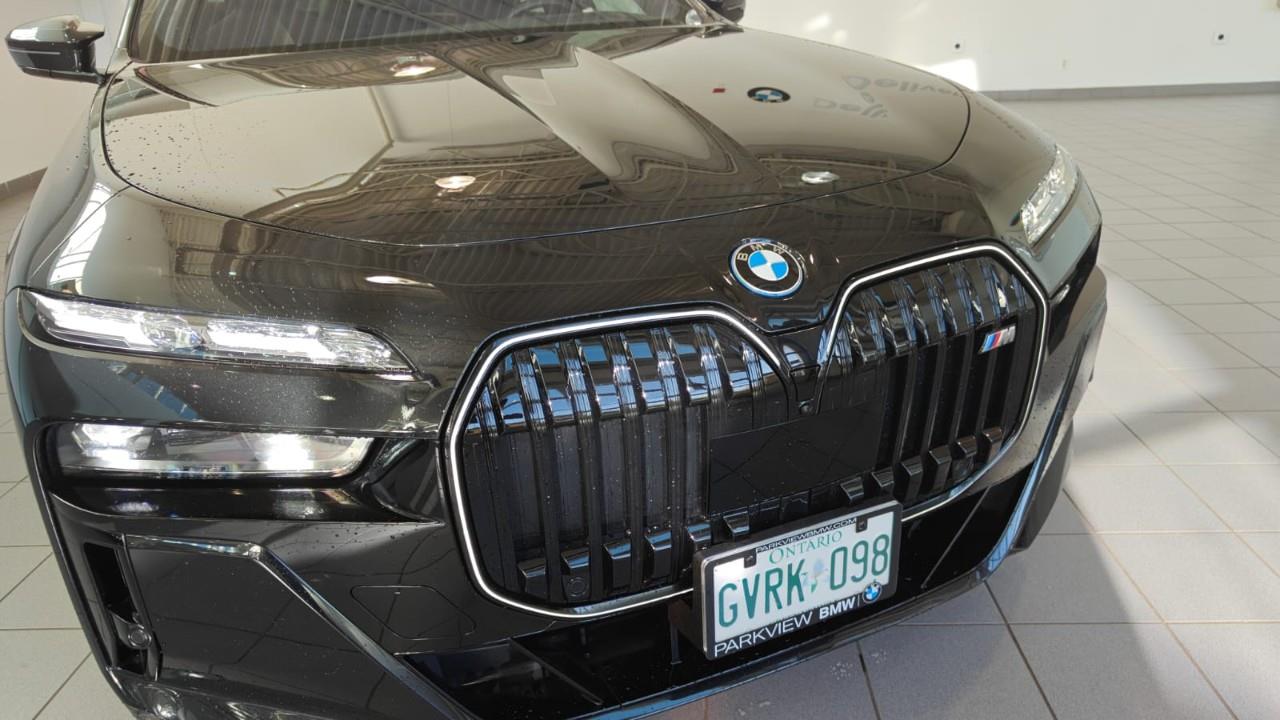 used 2024 BMW i7 car, priced at $165,484
