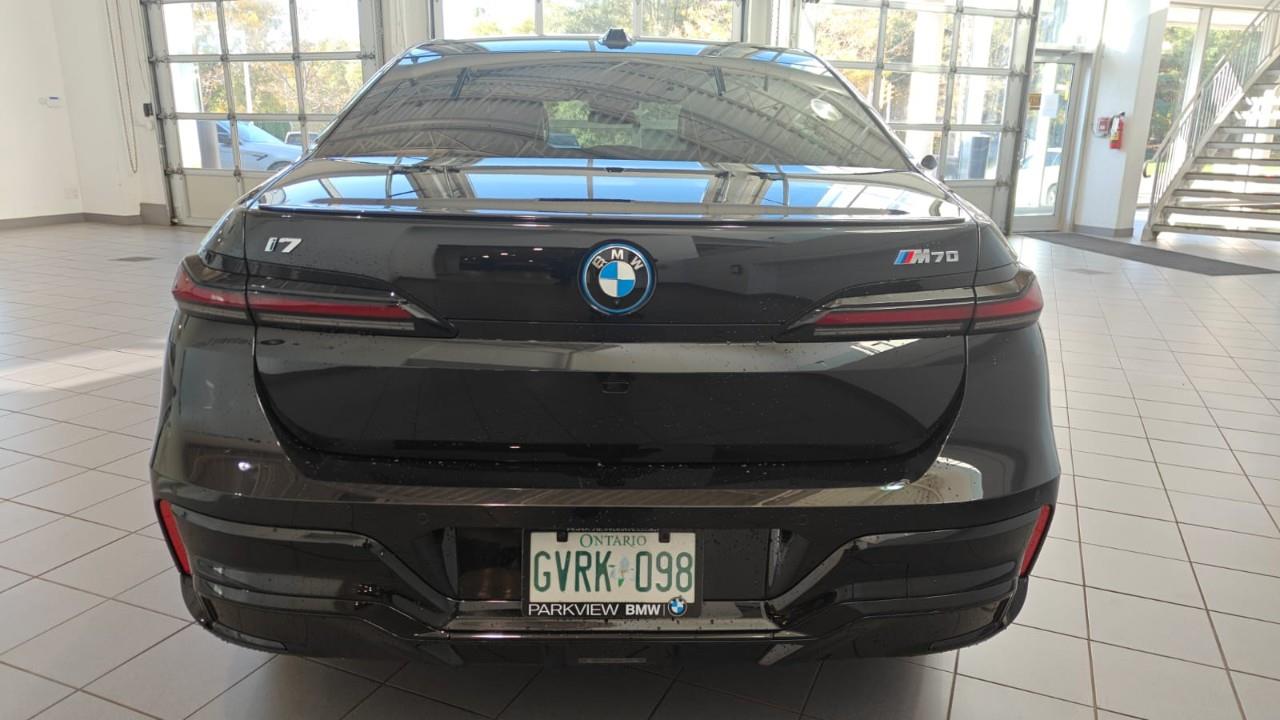 used 2024 BMW i7 car, priced at $165,484