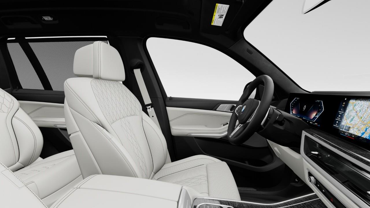 new 2026 BMW X7 car, priced at $133,814