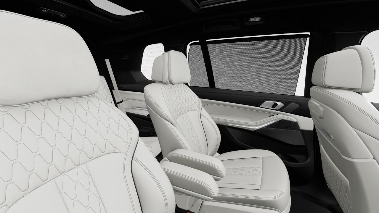 new 2026 BMW X7 car, priced at $133,814