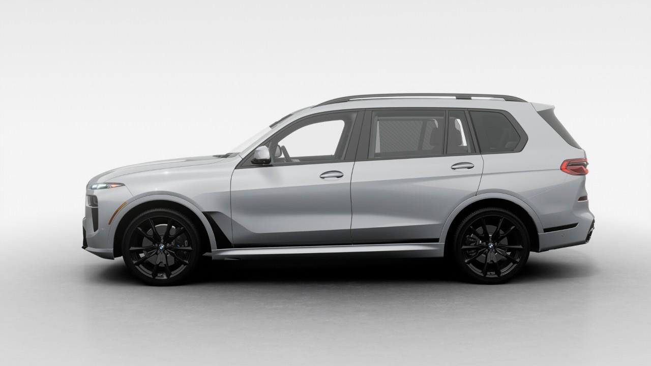 new 2026 BMW X7 car, priced at $127,914