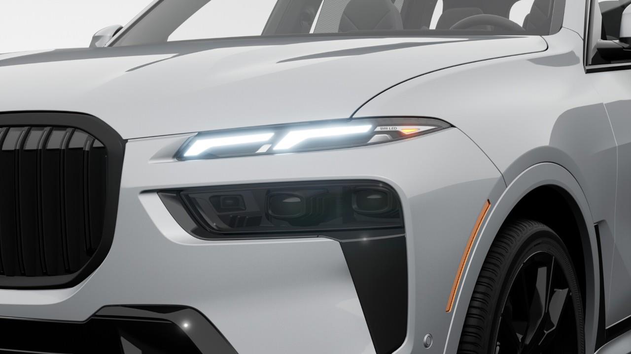new 2026 BMW X7 car, priced at $127,914