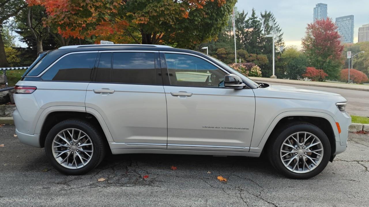 used 2022 Jeep Grand Cherokee 4xe car, priced at $53,992