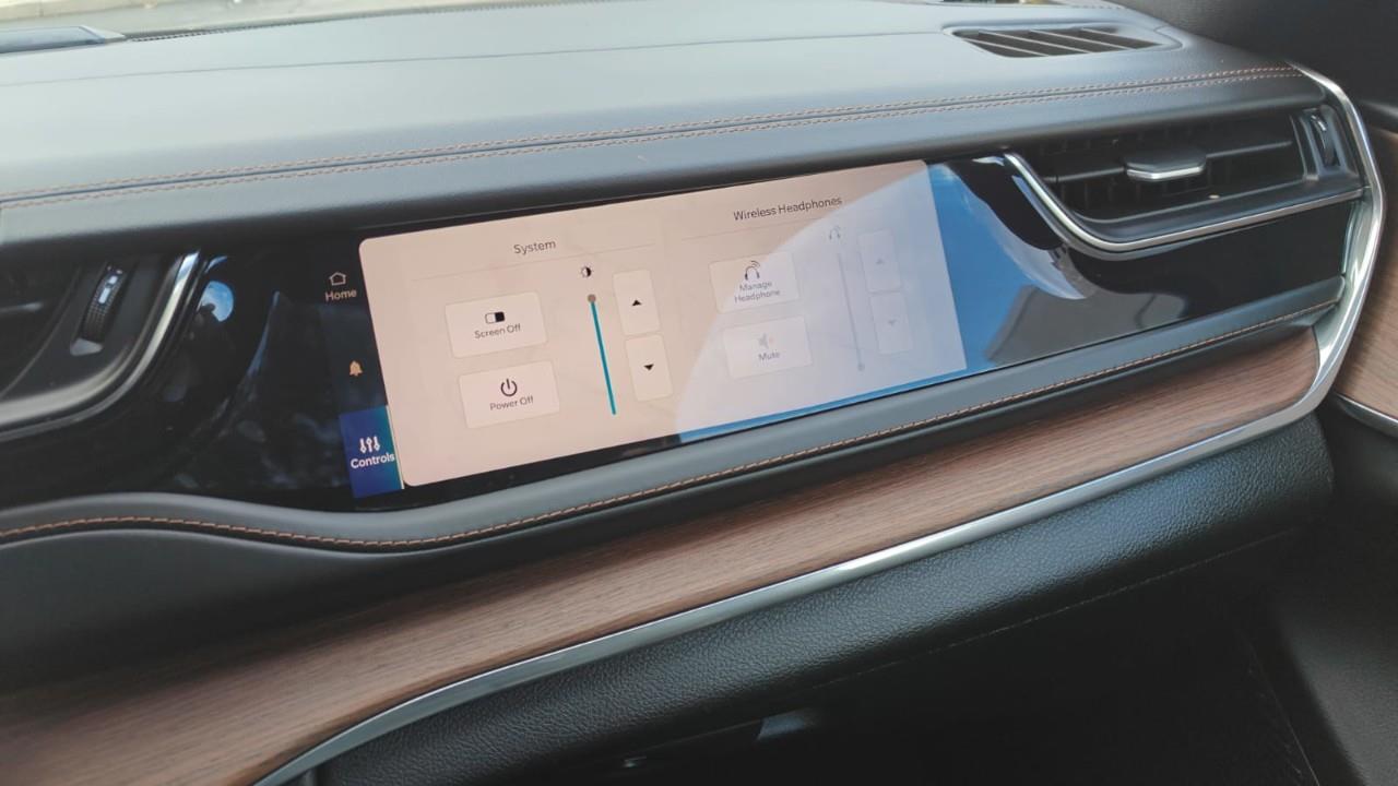 used 2022 Jeep Grand Cherokee 4xe car, priced at $53,992