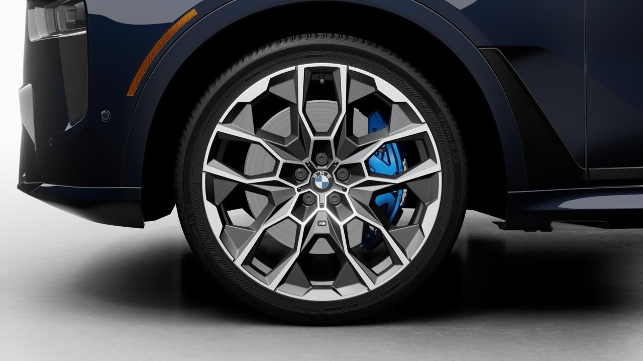 new 2026 BMW X7 car, priced at $141,614