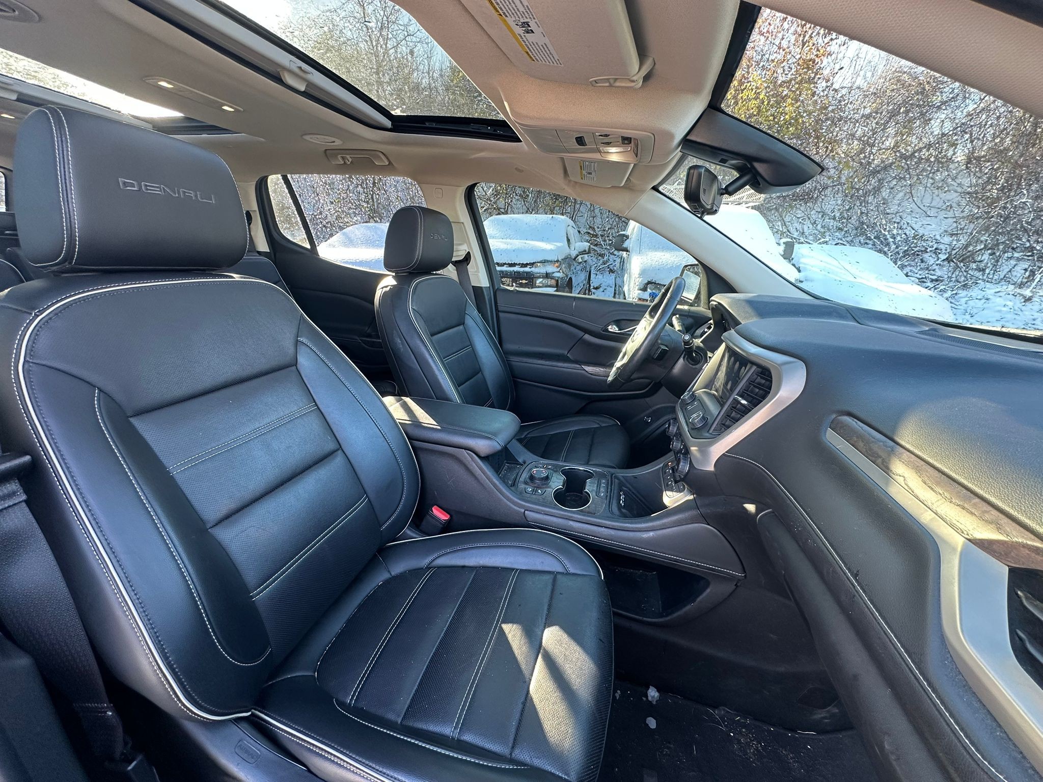 used 2022 GMC Acadia car, priced at $39,498