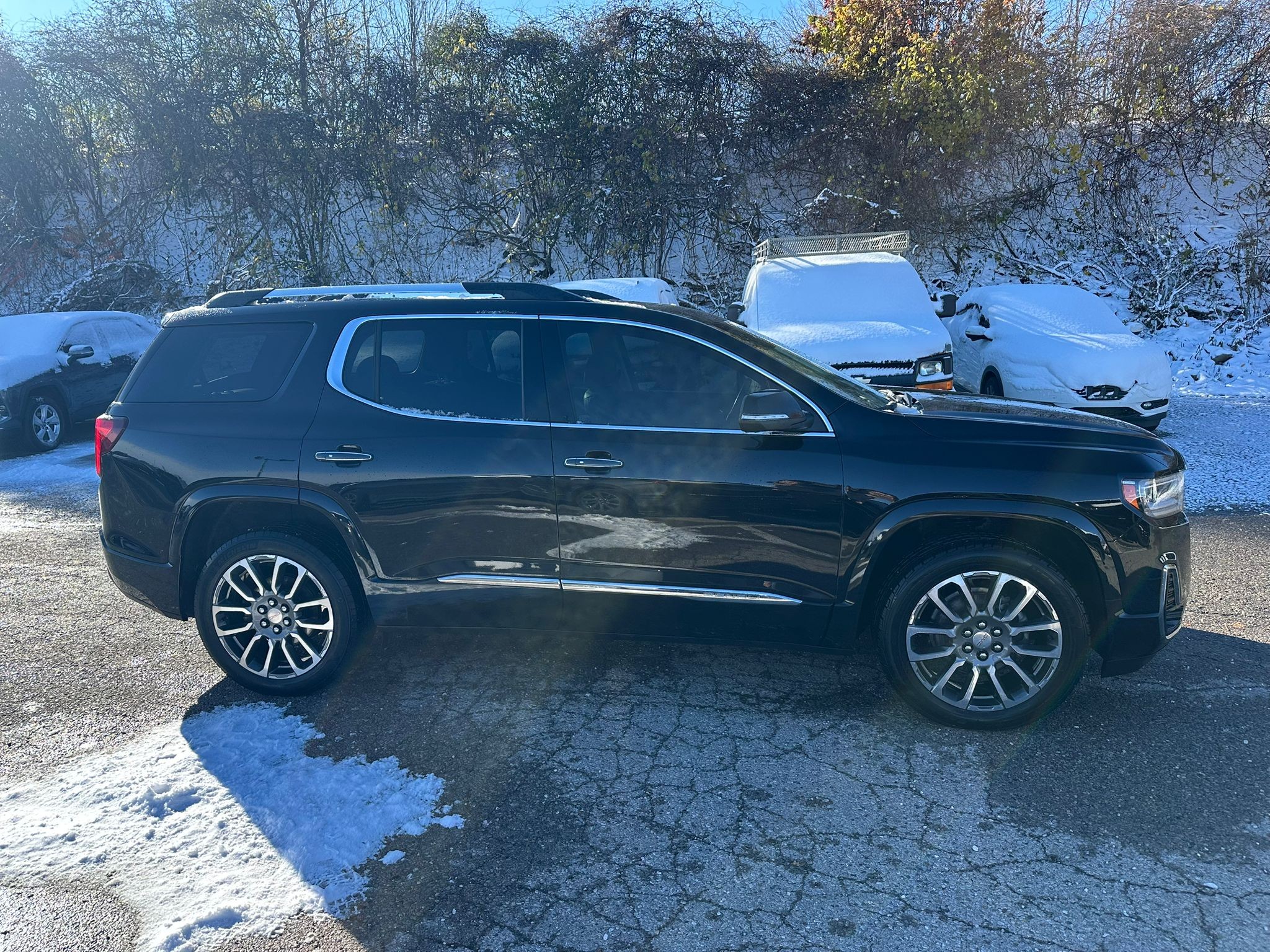 used 2022 GMC Acadia car, priced at $39,498