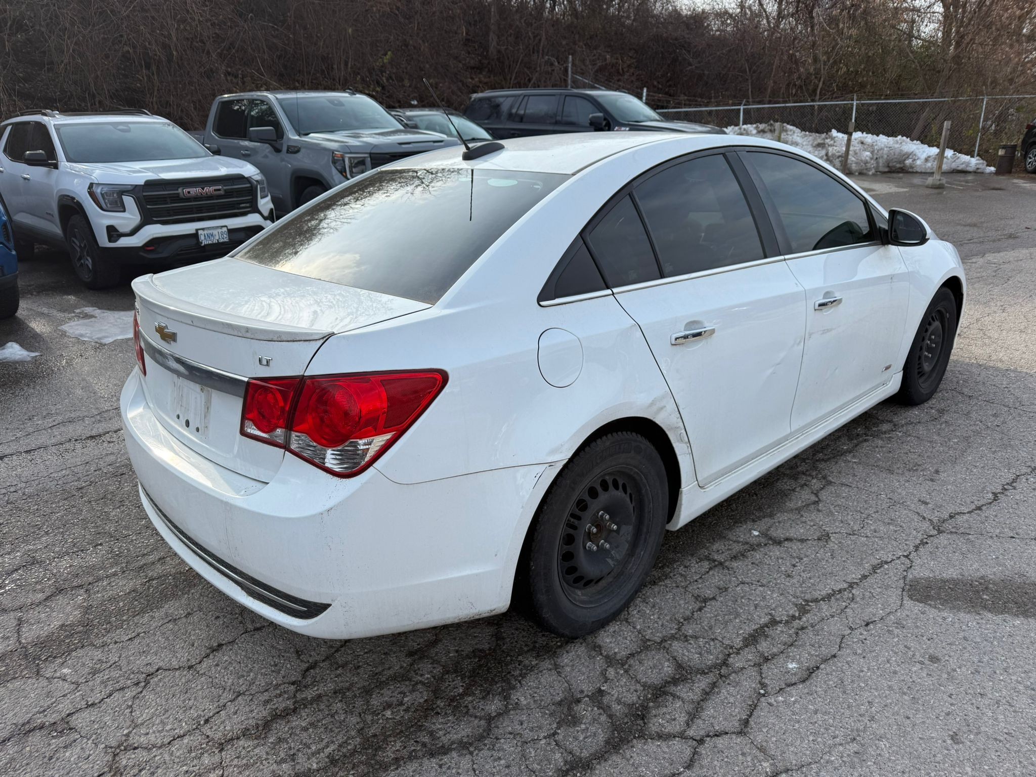 used 2015 Chevrolet Cruze car, priced at $3,899