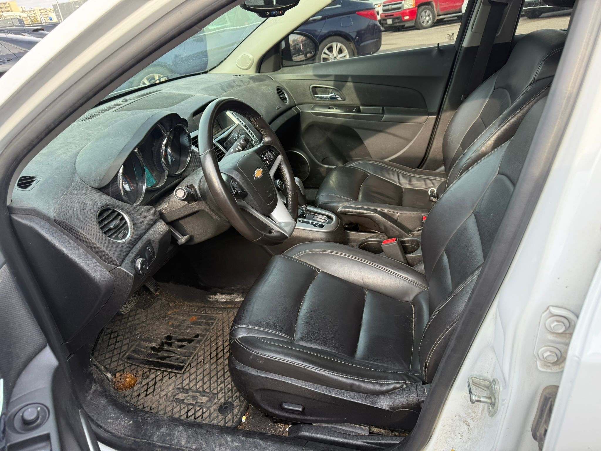 used 2015 Chevrolet Cruze car, priced at $3,899